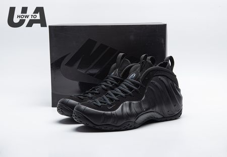 Nike Air Foamposite triple black size 40-47.5